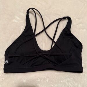LuluLemon Nulu Strappy Scoop-Neck Bra